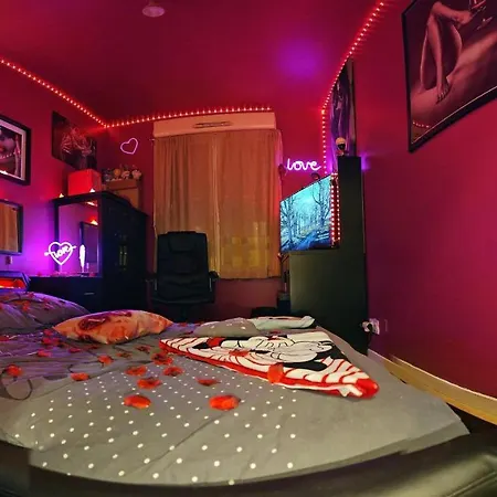Glamour Lib Proche Gare Rer 5 Minute A Pied Homestay Aulnay-sous-Bois